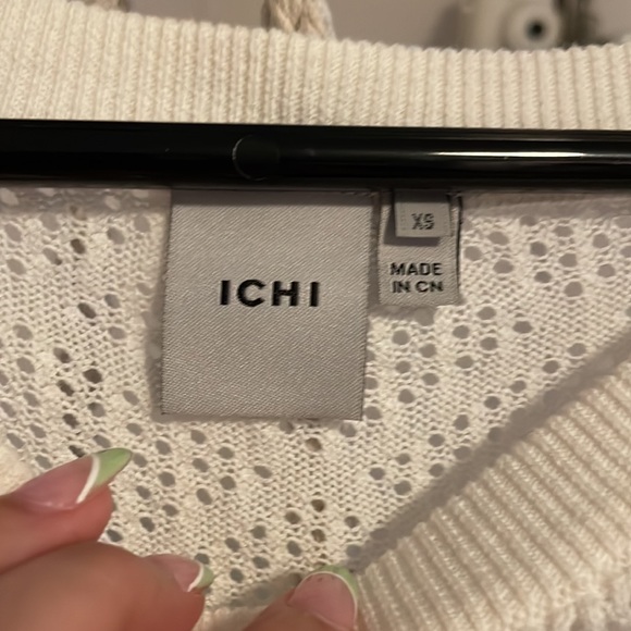 Knitted sweater - Picture 2 of 3